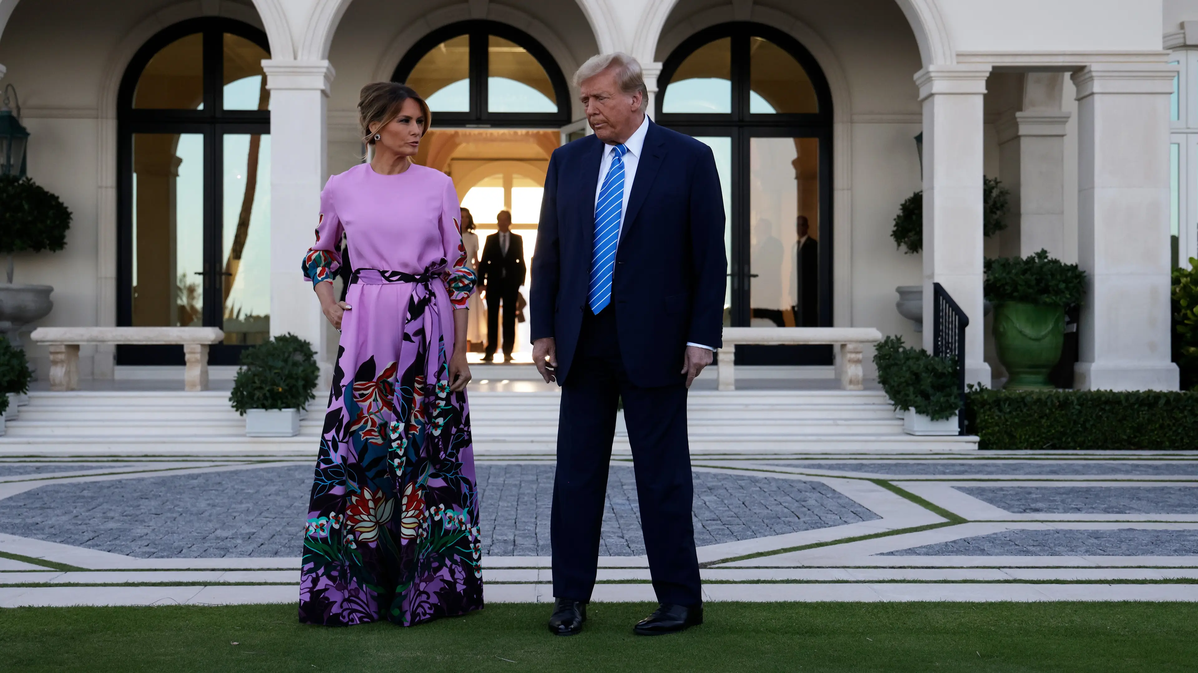 Melania Trump gave husband Donald brutal five-word order when photo 'went wrong'