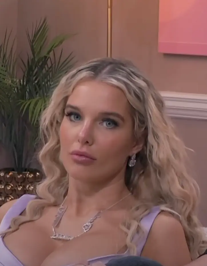 Helen Flanagan has had a few dates on the show (Channel 4)