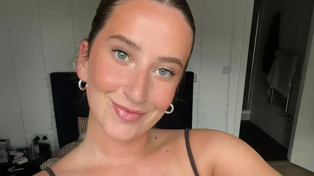 Instagram Molly Lambert