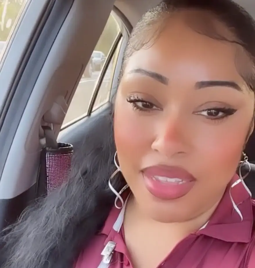 Aisha claimed she was following dress code.