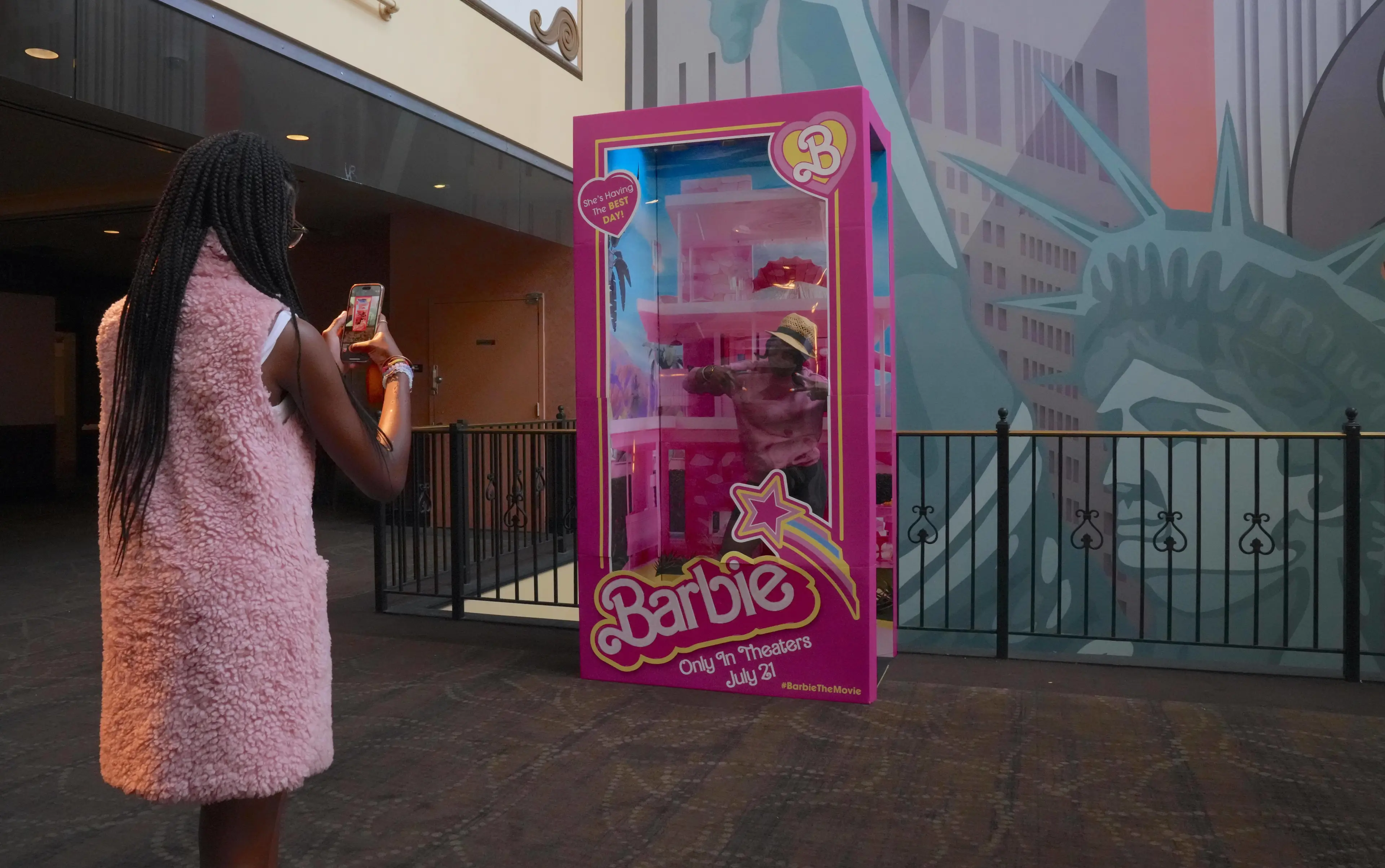 The mum called the Redditer 'rude' for not swapping seats with her and her daughter.