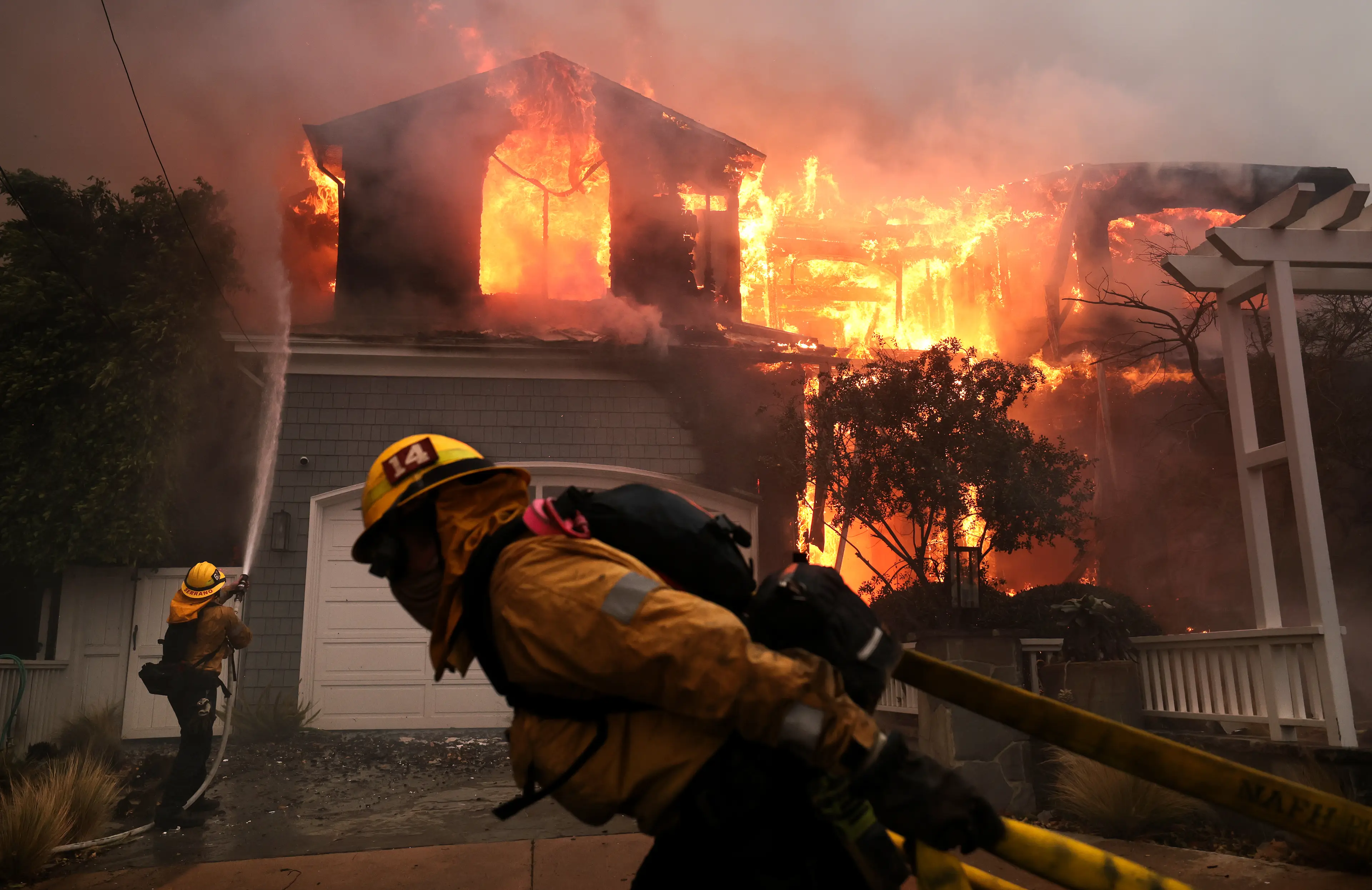  (Official Flickr Account of CAL FIRE / Handout/Anadolu via Getty Images)