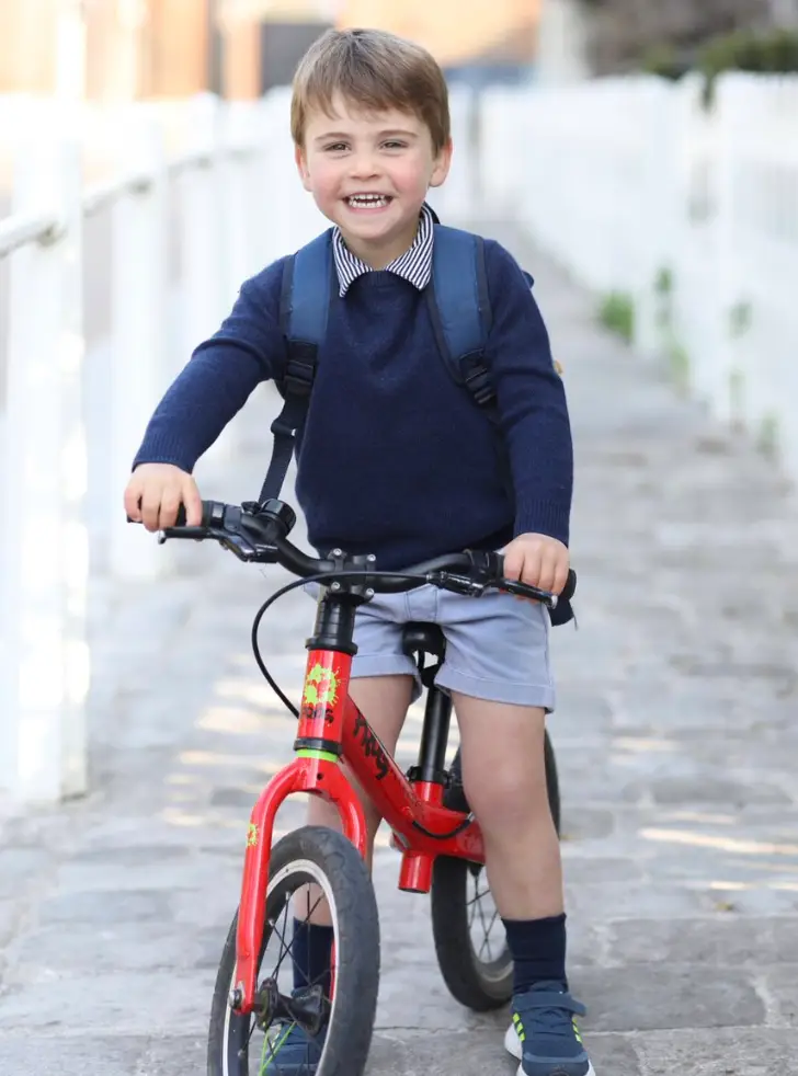 The royals said this photo was taken 'by The Duchess before he left for his first day of nursery' (X/@KensingtonRoyal)