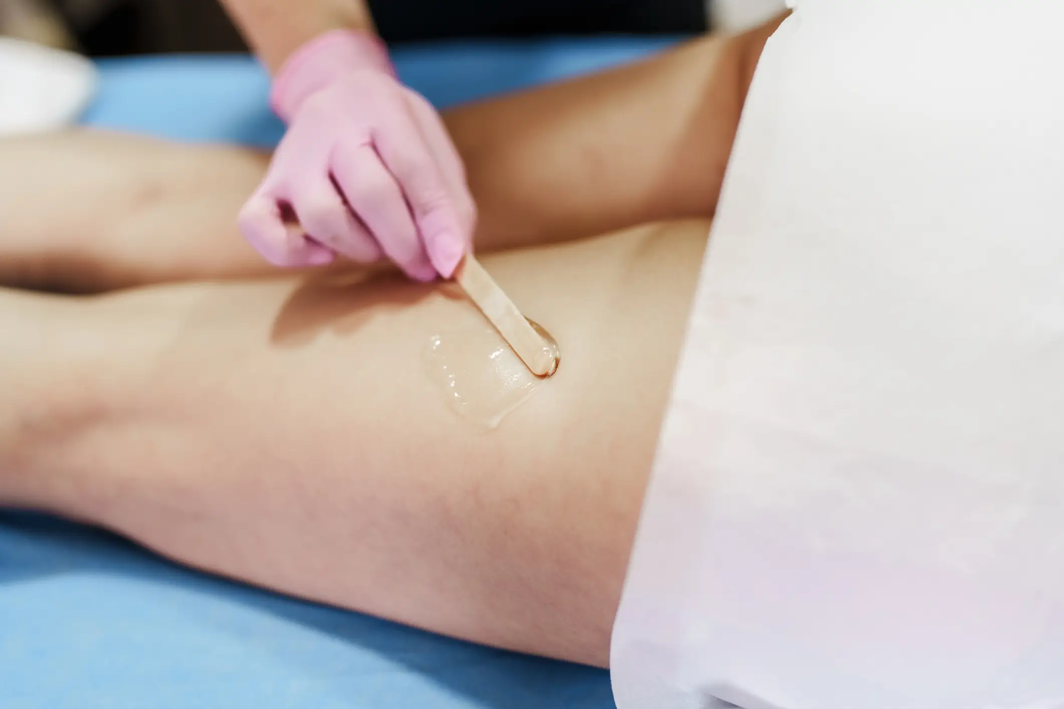 Beauticians have been discussing their jobs on Reddit (Getty Stock Image)