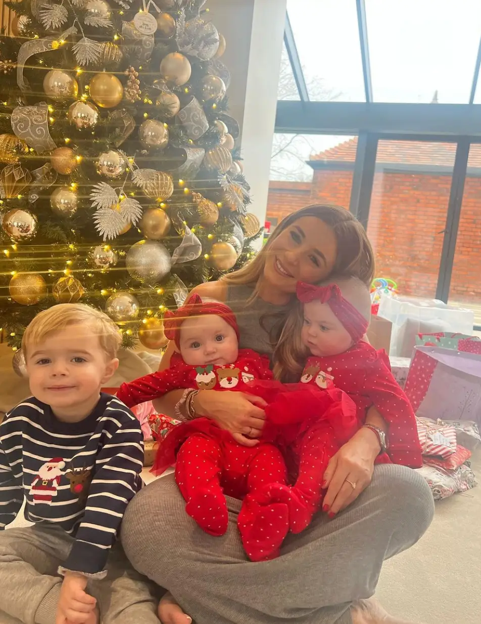 Eagle-eyed fans believe they've spotted a ring on Dani's finger.