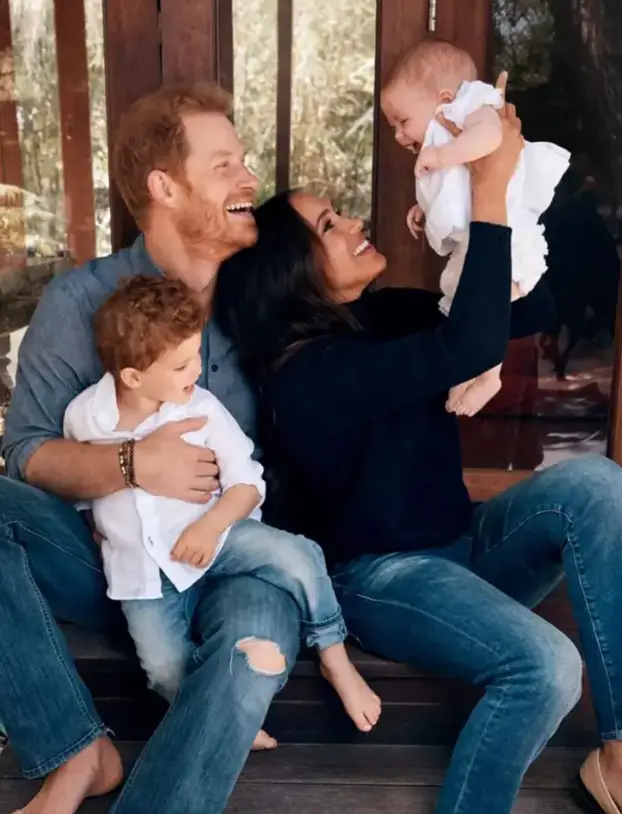 The Sussexes are simply following tradition giving Archie and Lilibet the Sussex surname (Alexi Lubomirski / Duke and Duch)