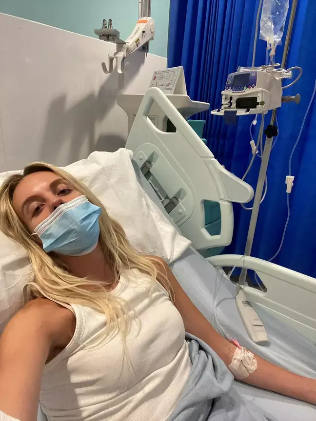 Elle Adams woke up one day and wasn't able to wee.