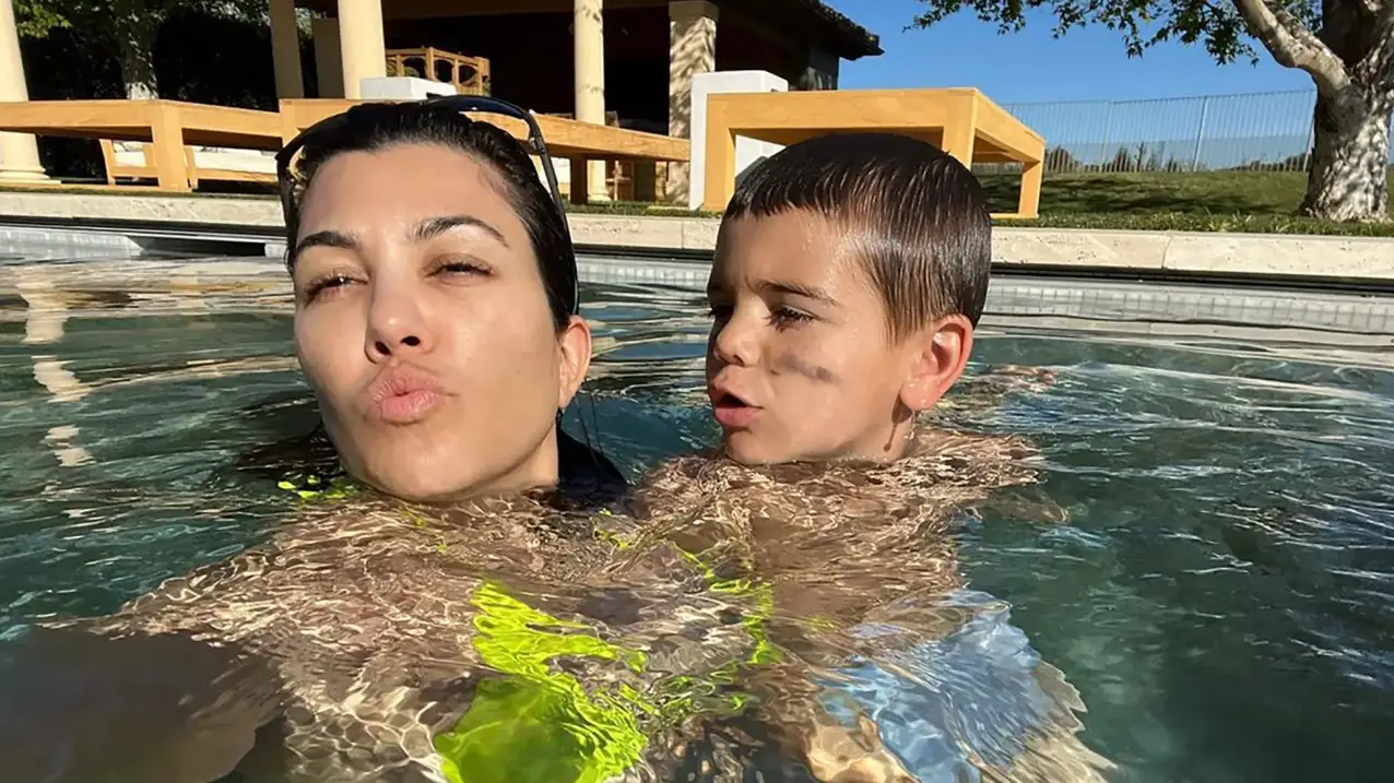 Instagram/@kourtneykardashian