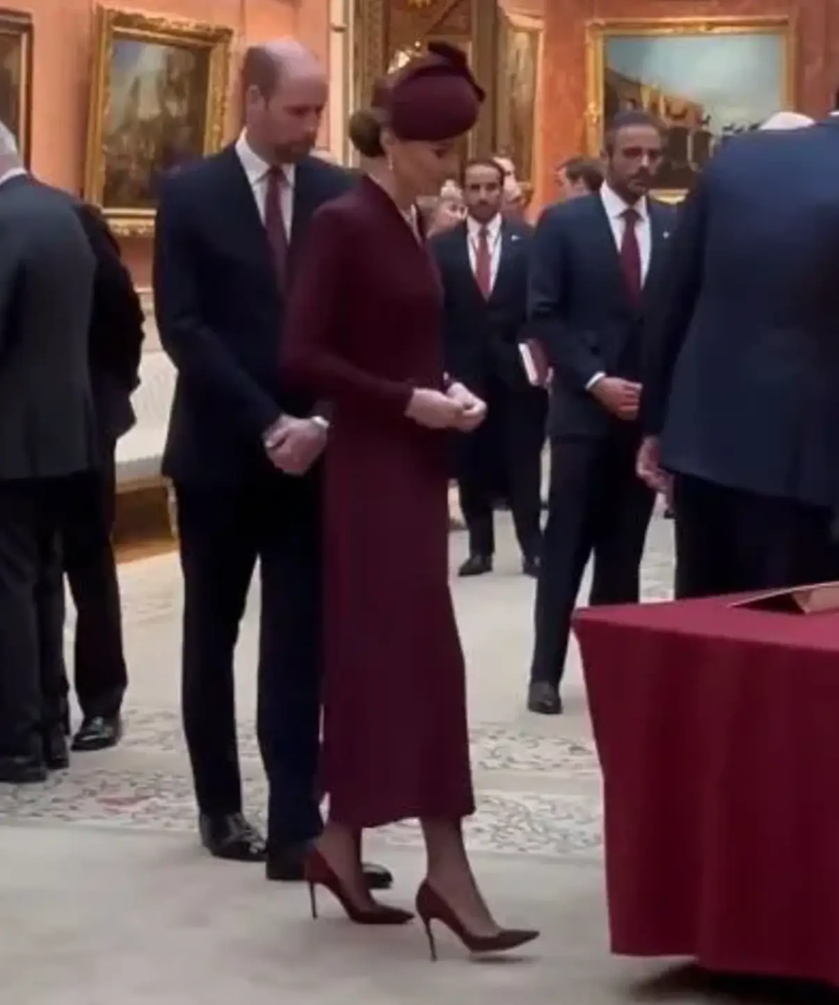 The princess swapped her boots for an elegant pair of stilettos (Instagram)