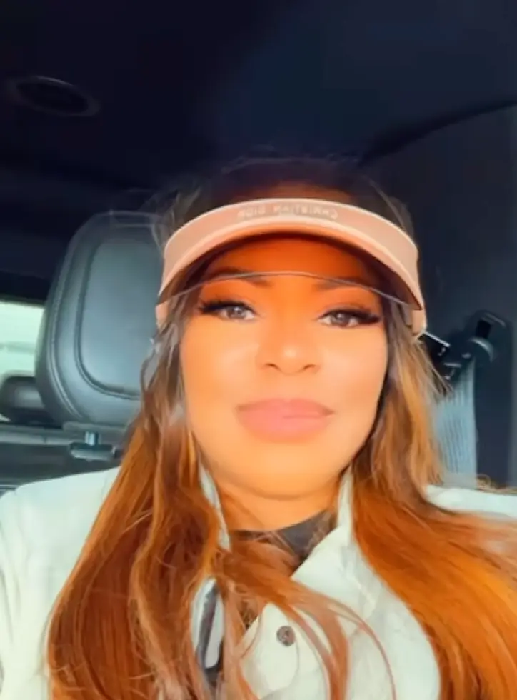 Mary Cosby has been called out for alleged photoshop by fans (Instagram/@mary_m_cosby)