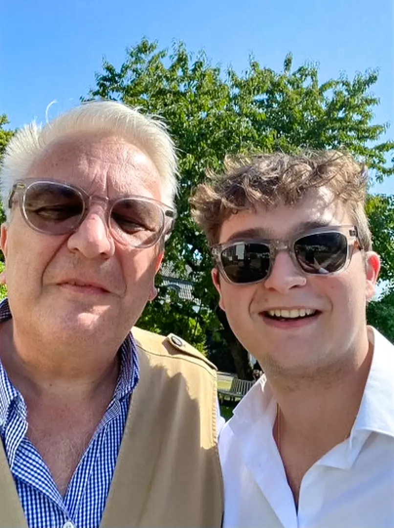 The father and son are allegedly seeing each other regularly (Geert Vanden Wijngaert/Getty Images)