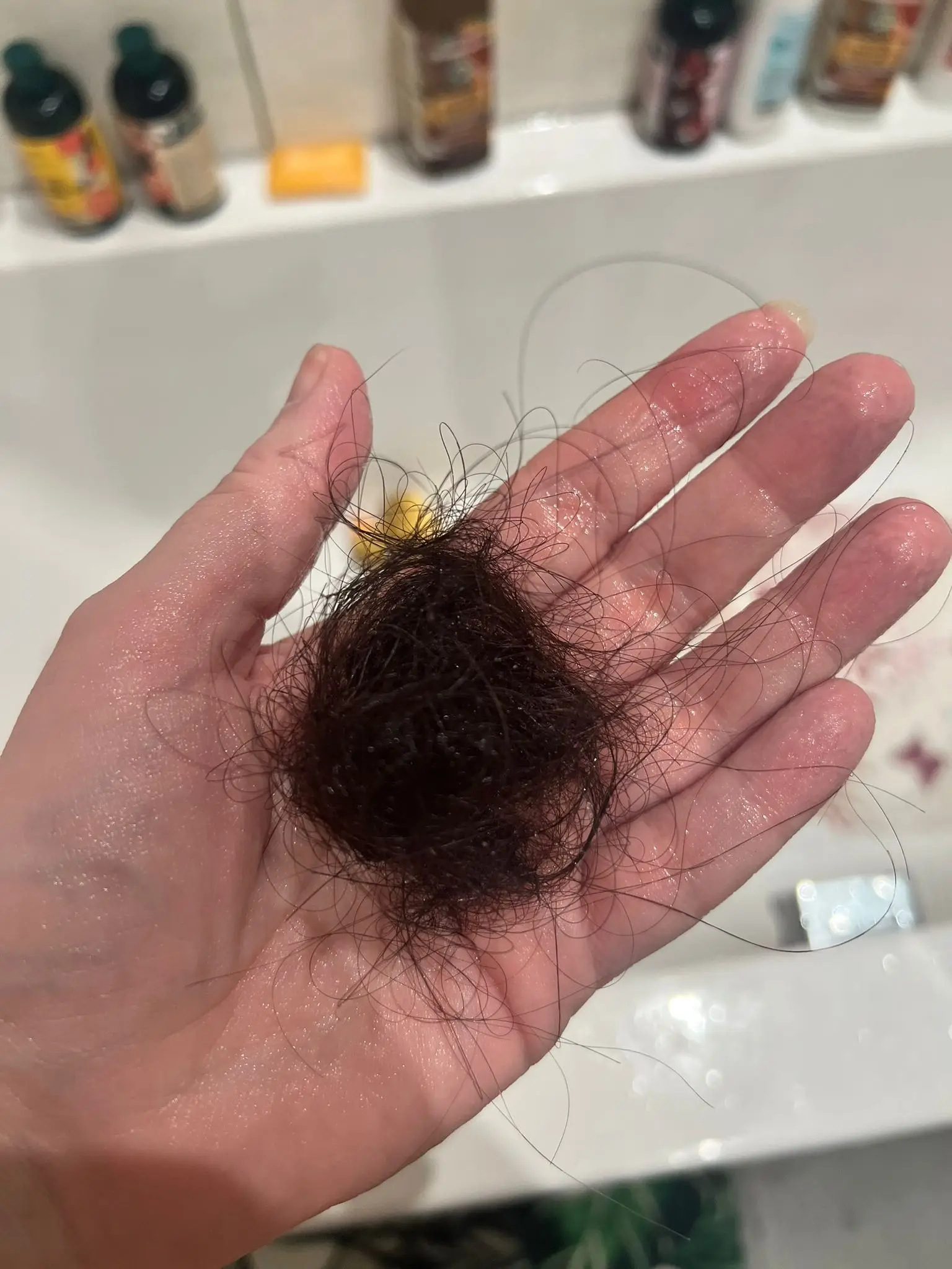 Jen's hair would fall out in the shower (Jen Thomas)