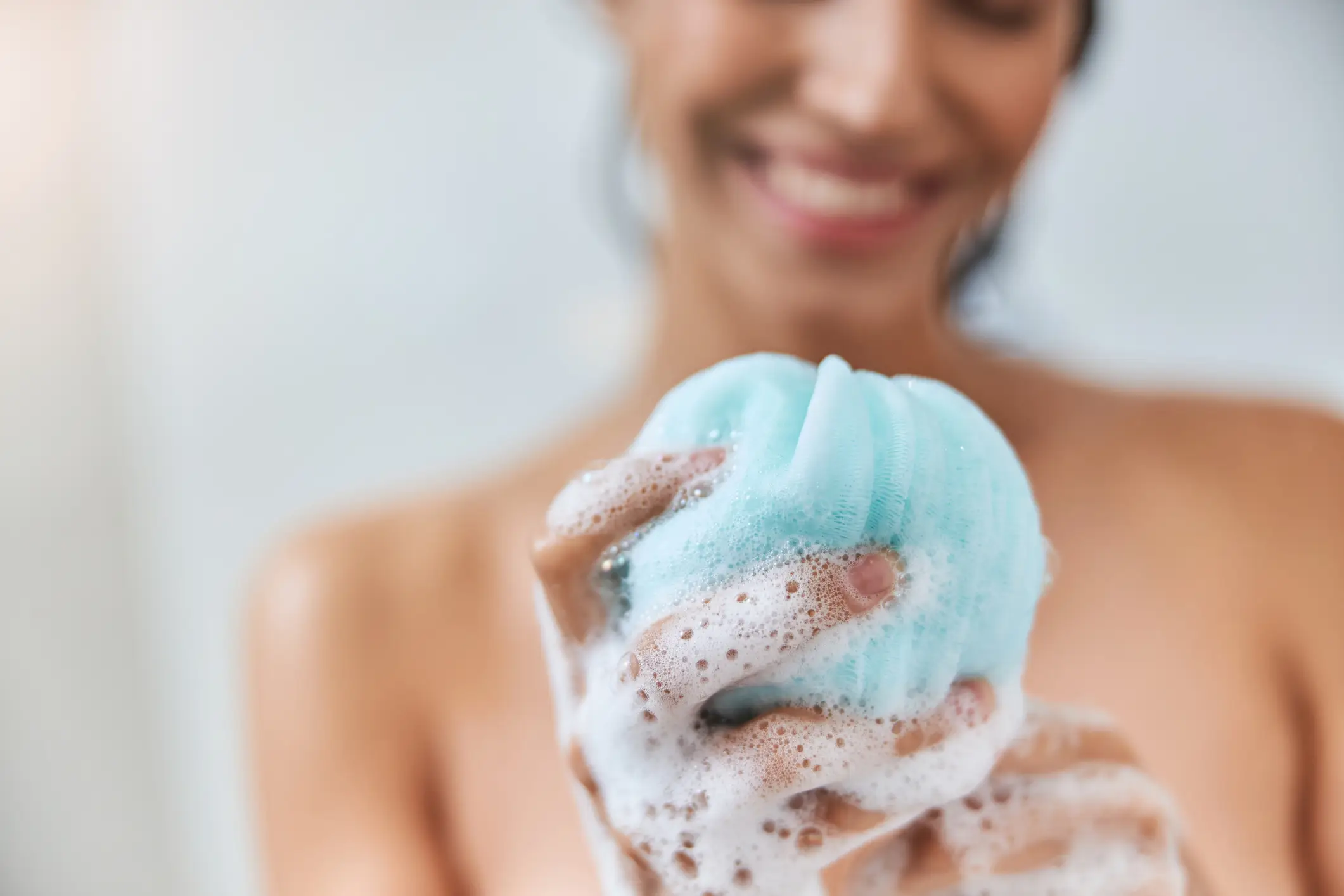 To loofah or not to loofah? (Getty Stock Images)