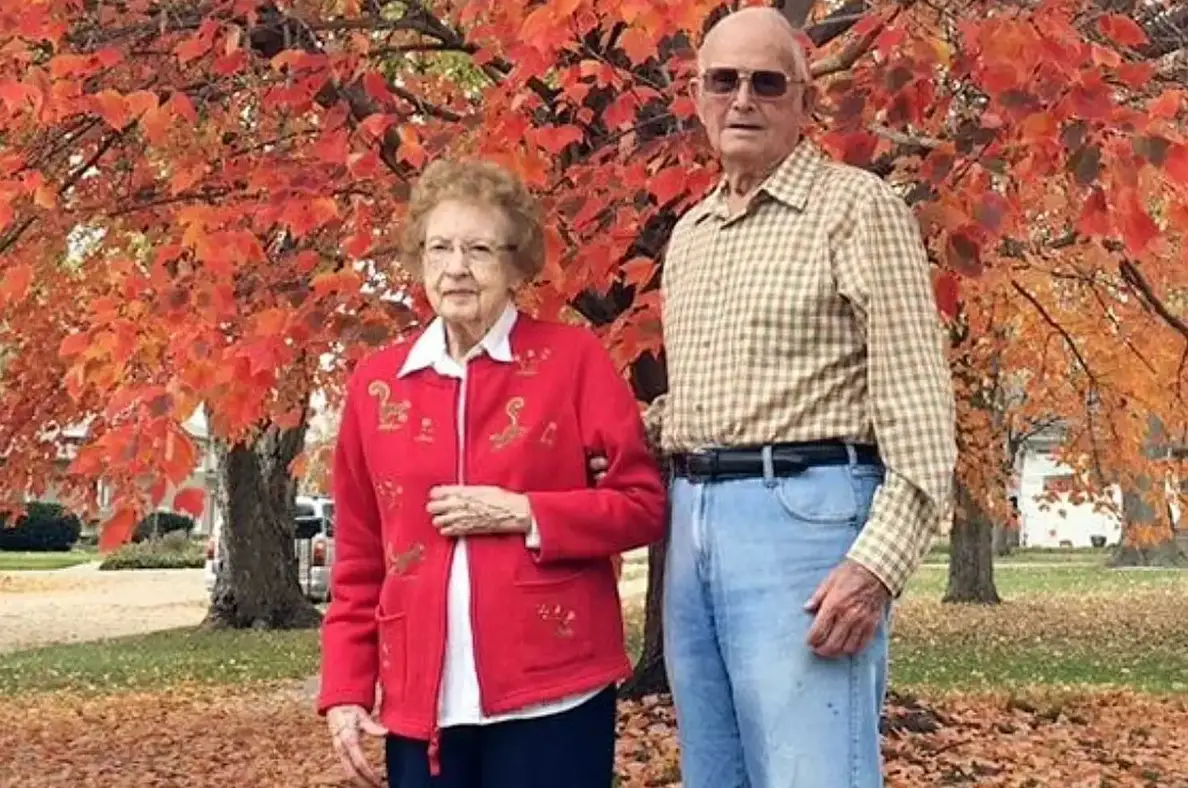 Dale and his wife Doris (Live On Nebraska)