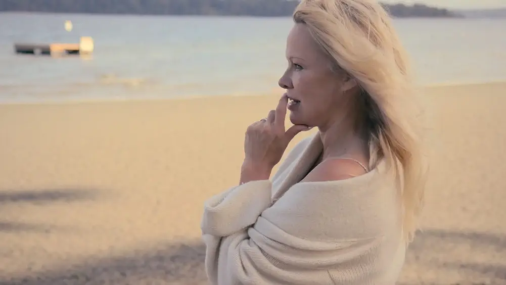 She has been praised for the candid and honest insight into her life behind the cameras.