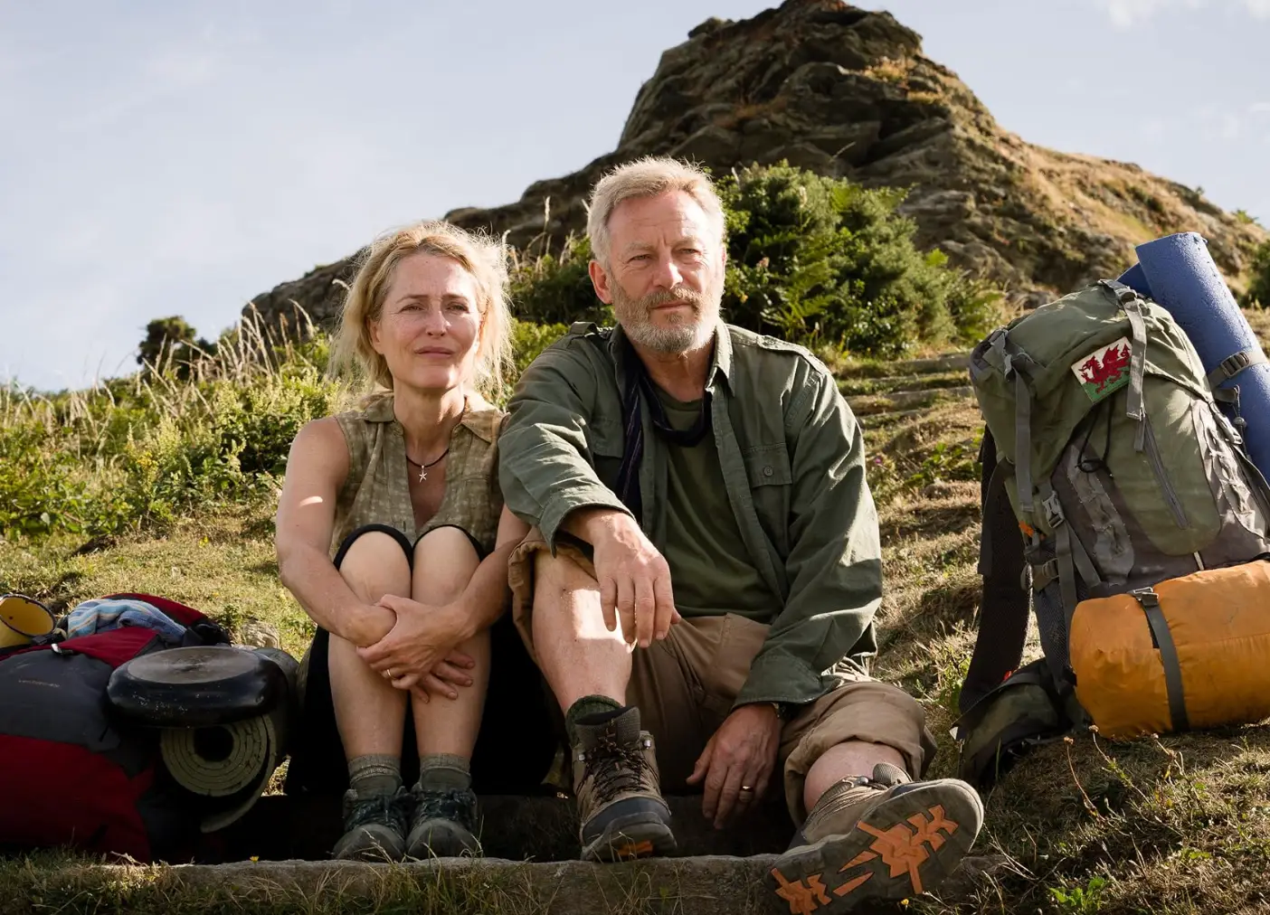 Anderson praised Isaac for being so easy and open to work with, including for their sex scenes (Black Bear)