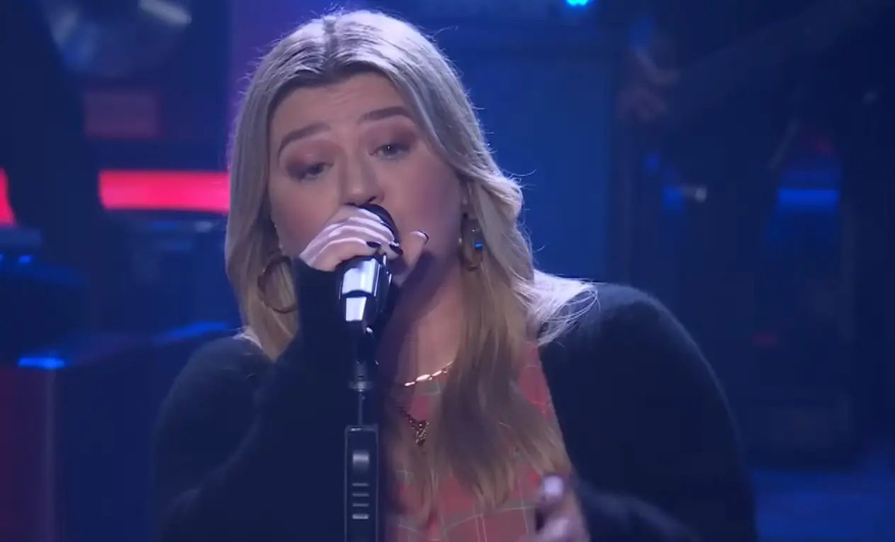 "Forget you and your dad and the fact that you got half, and my broken heart turn that s**t into art.".