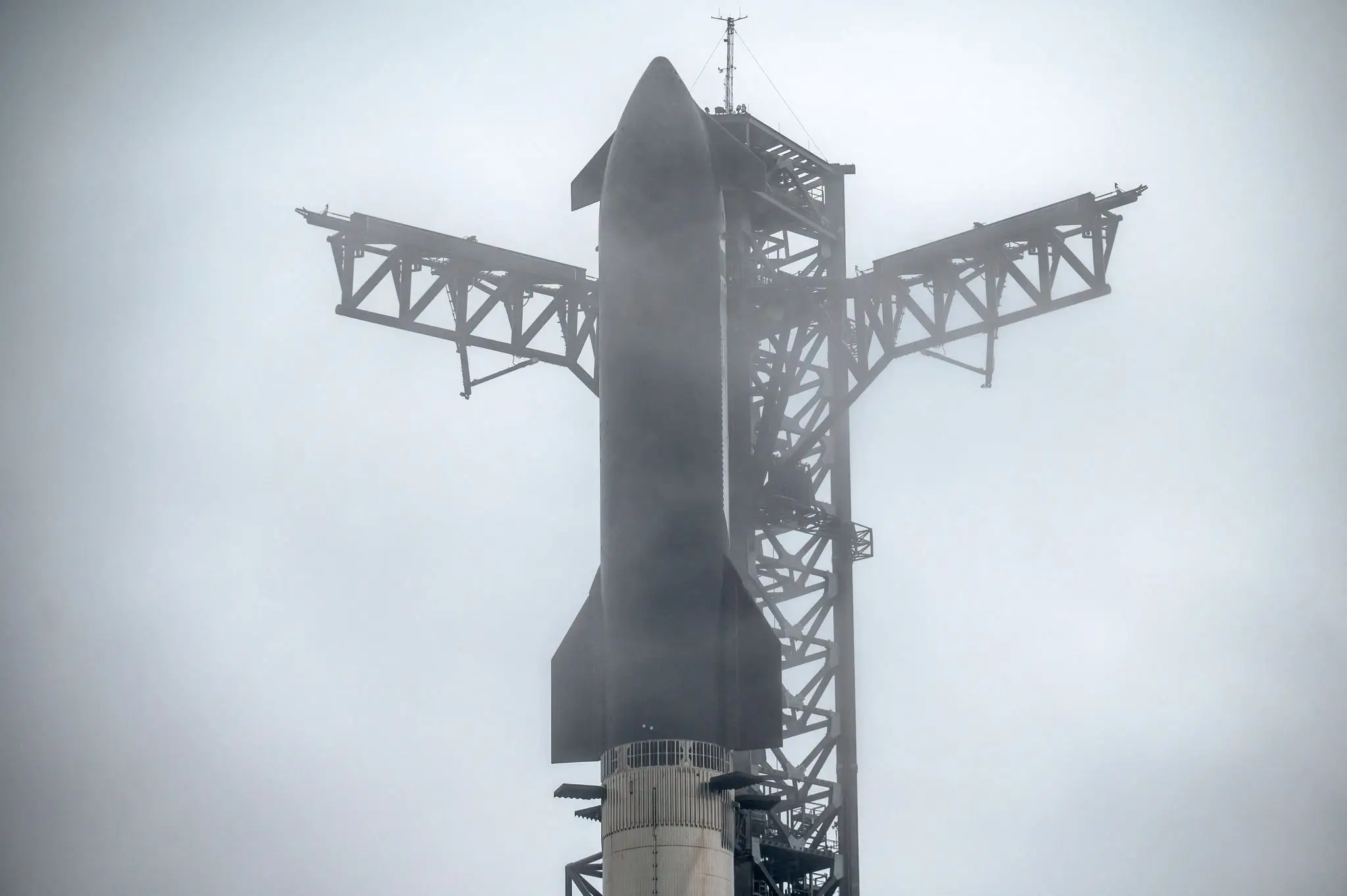 The SpaceX Starship on the launch pad on January 14, in Texas (SERGIO FLORES/AFP via Getty Images)