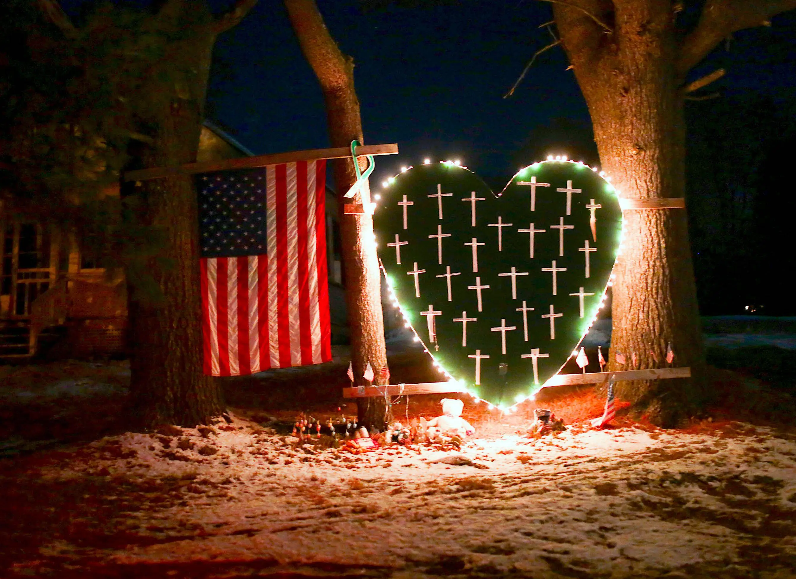 Jones also claimed the children were actually all still alive.