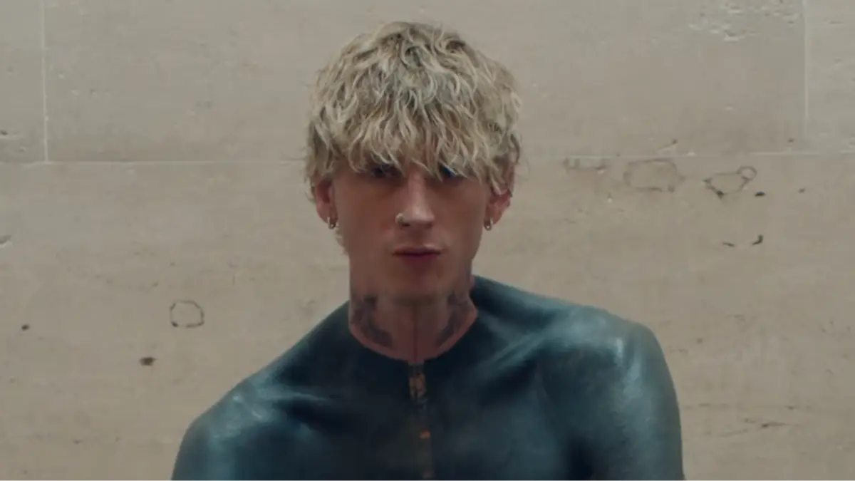 Instagram/@machinegunkelly