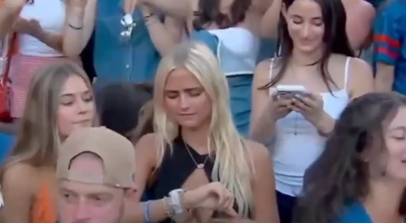 She was seen looking at her watch (ESPN)