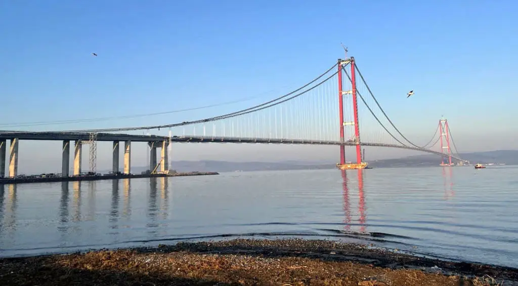 The bridge opened in 2022 and has broken records. (Burak Akay/Anadolu Agency via Getty Images)