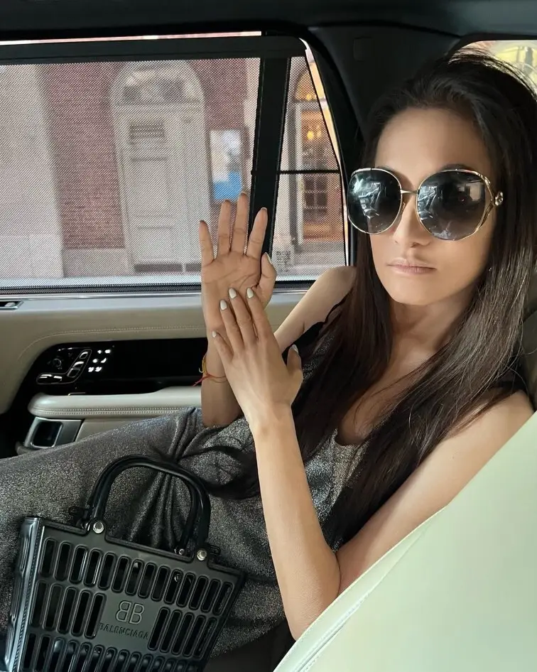 The fashion designer always makes sure her eyes are protected.