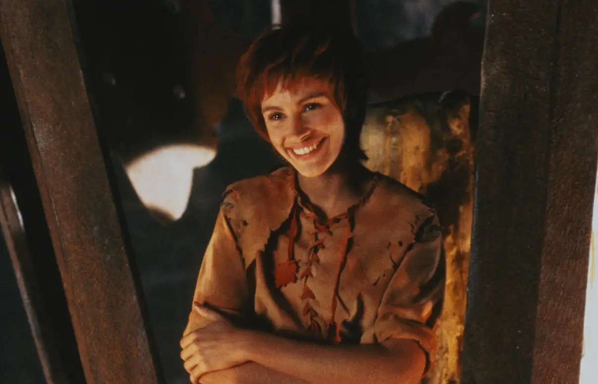 Julia Roberts played Tinkerbell (Tristar Pictures) 