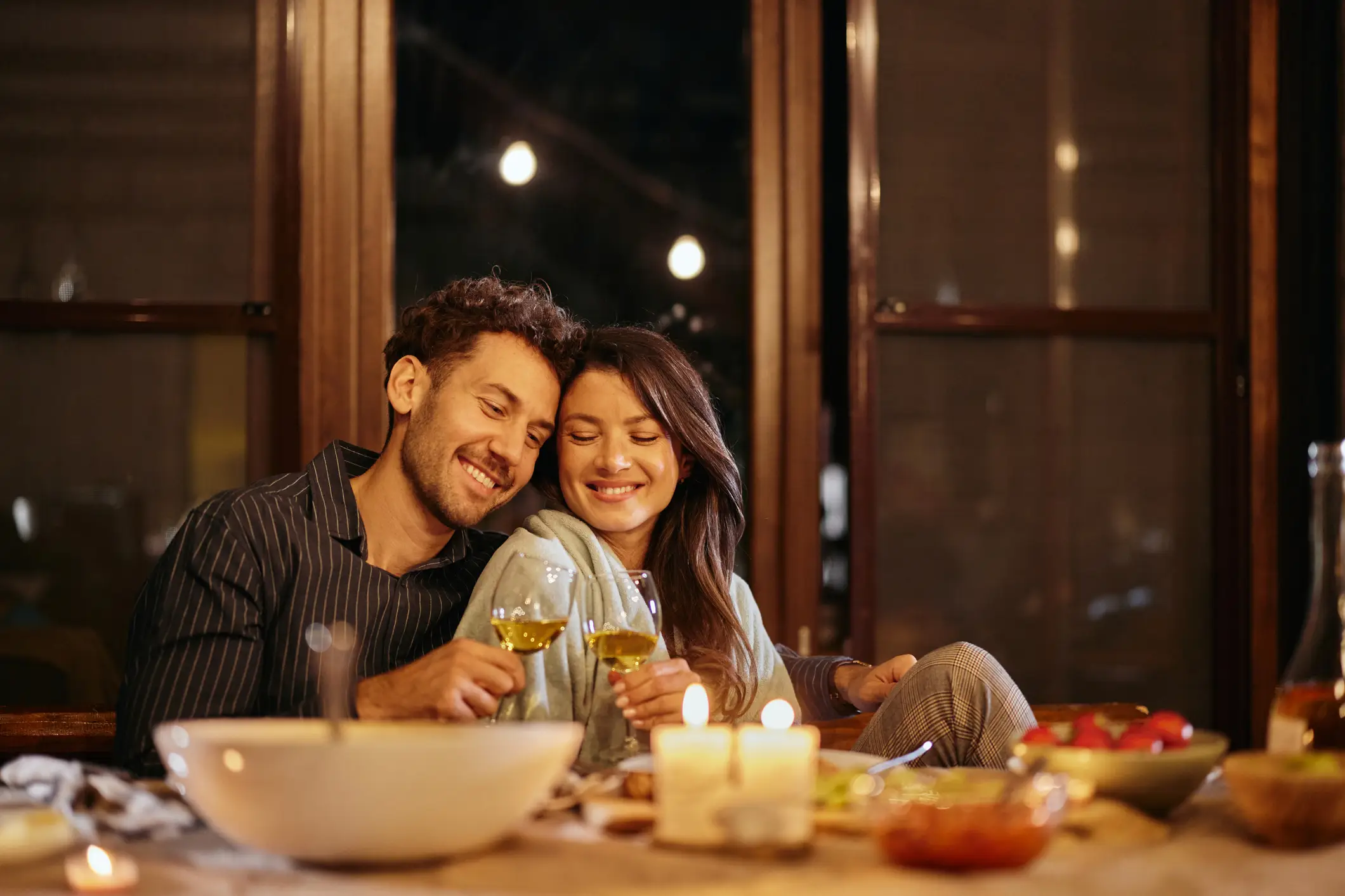 Couples can boost their happiness by what they do together after enjoying a romantic meal (Getty Images)