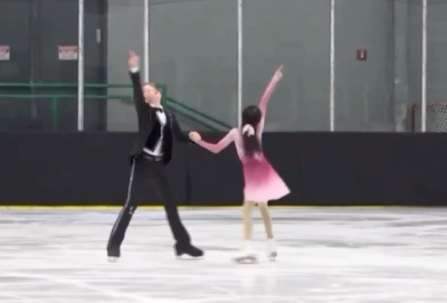 People on social media have begun commenting tributes to the skaters (Collin Rugg)