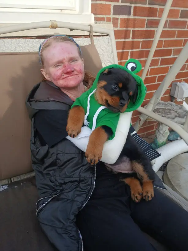 Rachel is fundraising for a new power wheelchair (GoFundMe)