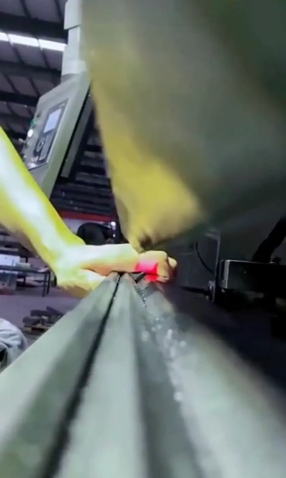 People were beyond baffled by the person's 'stupid' actions.