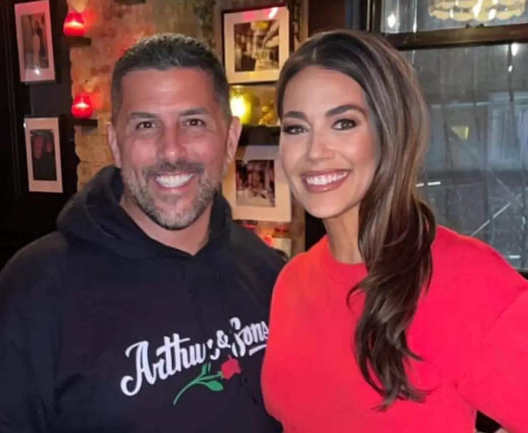 Louise Altese-Isidori pictured with her husband, Joe (louisesmission/Instagram)