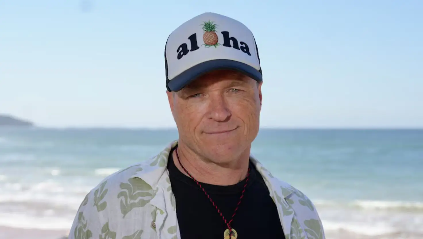 Toby Martin has explained why the surfers' friends are being urged to get back into the water (ABC News: Monish Nand)