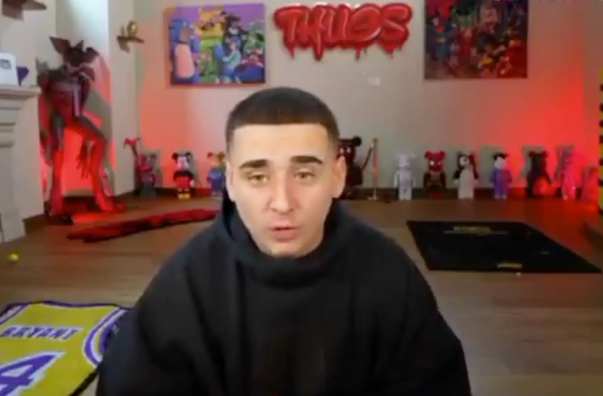 Lacy said he would be doing a 'sleep stream' (Twitch/Lacy)