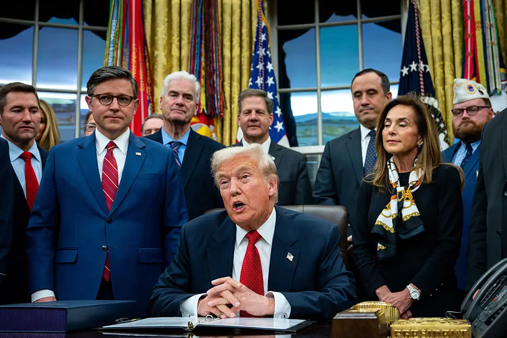 The historic 43-day shutdown has finally been brought to an end (Bonnie Cash/UPI/Bloomberg via Getty Images)