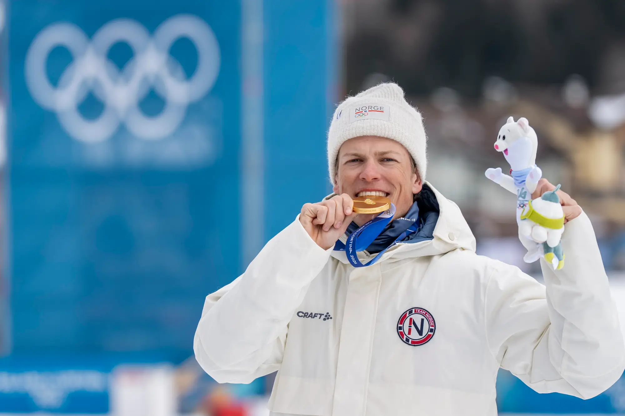 Maybe don't bite too hard (Andrzej Iwanczuk/NurPhoto via Getty Images)