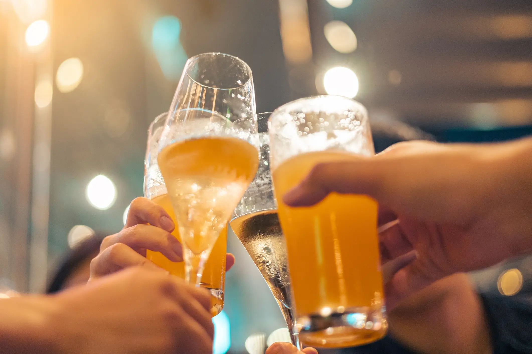 People drinking alcohol and caffeine should be extra careful during the heatwave (Getty stock image)