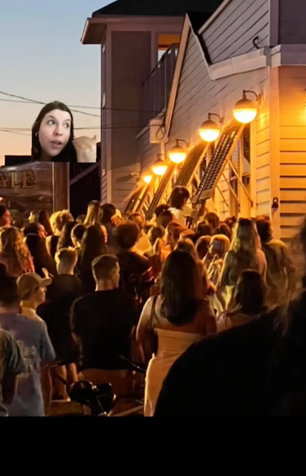 The shocking video showed fans trying to peer into the restaurant.