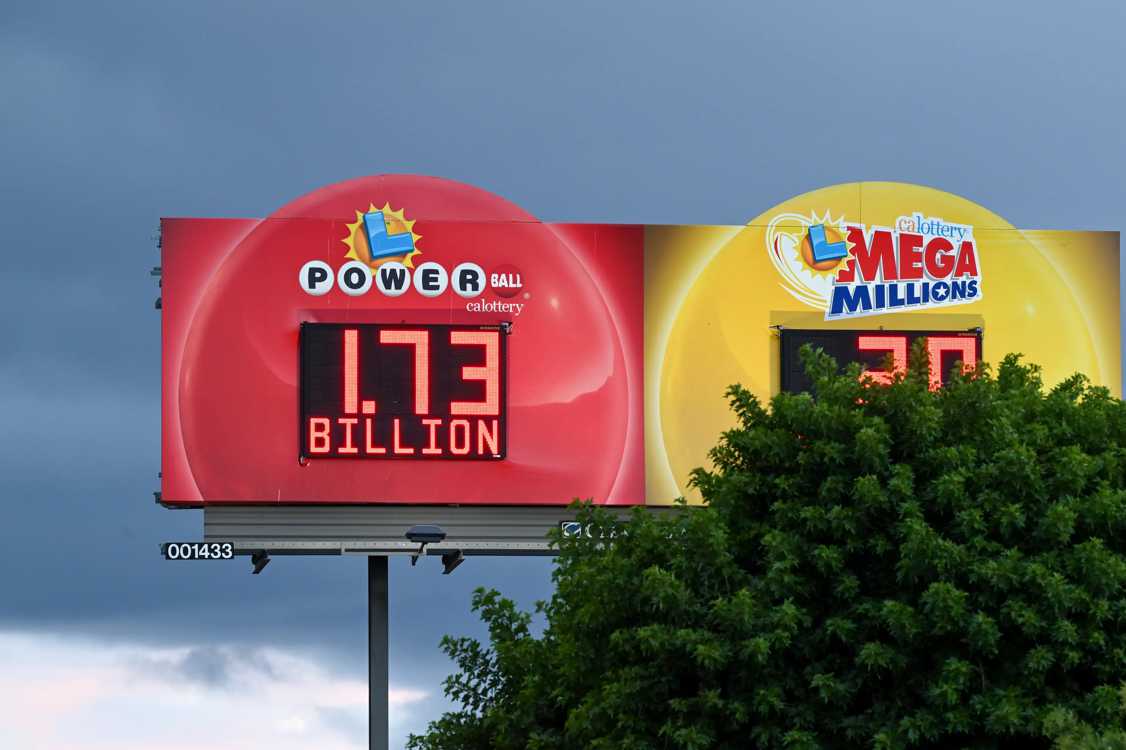 The jackpot stood at a whopping $1.73 billion.