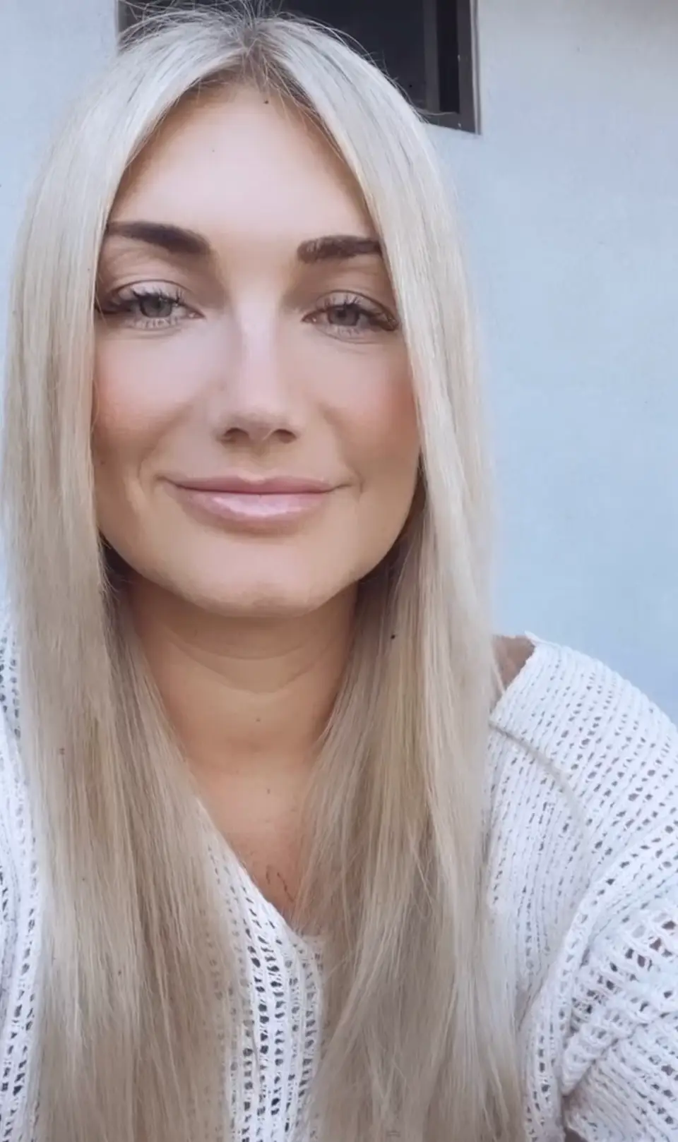 Oleksy took to Instagram to speculate over the circumstances of her father's death (Instagram/mizzhogan)