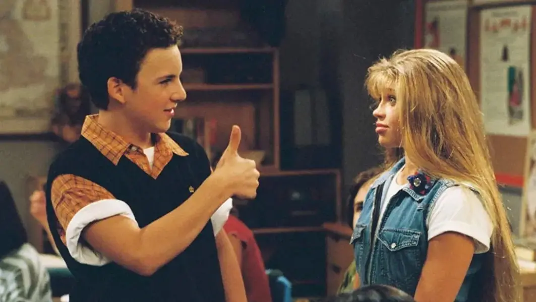 Ben Savage and Danielle Fishel on Boy Meets World.