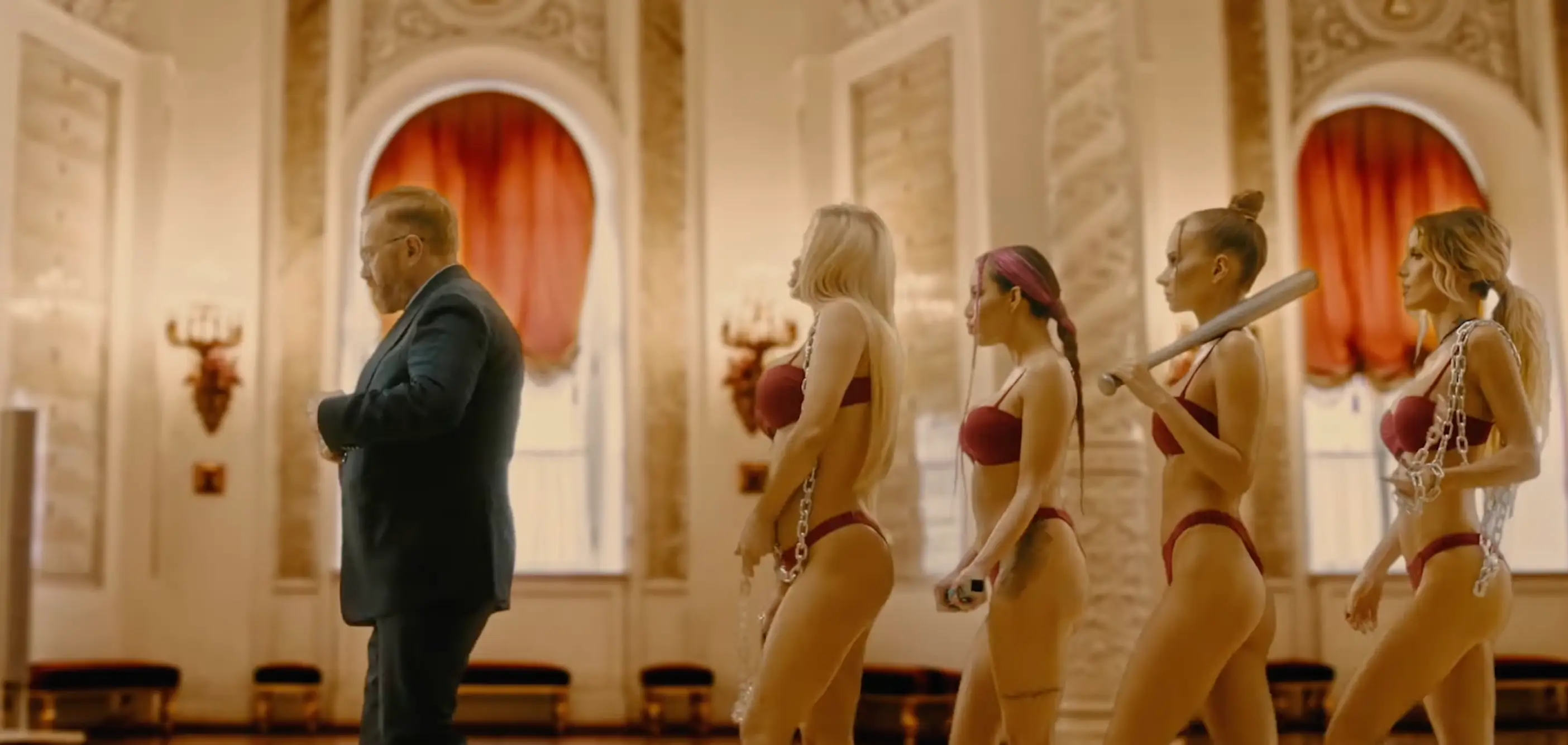 The show features a number of challenges to discover which contestant is gay.