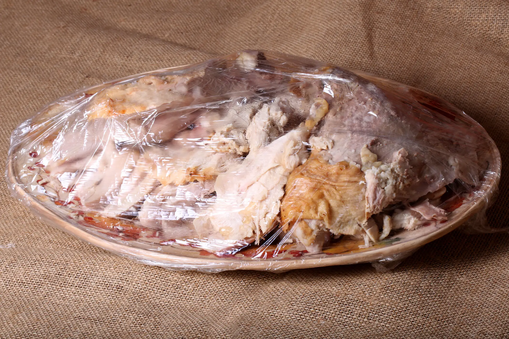 Cooked chicken can be dangerous (Getty Stock Image)