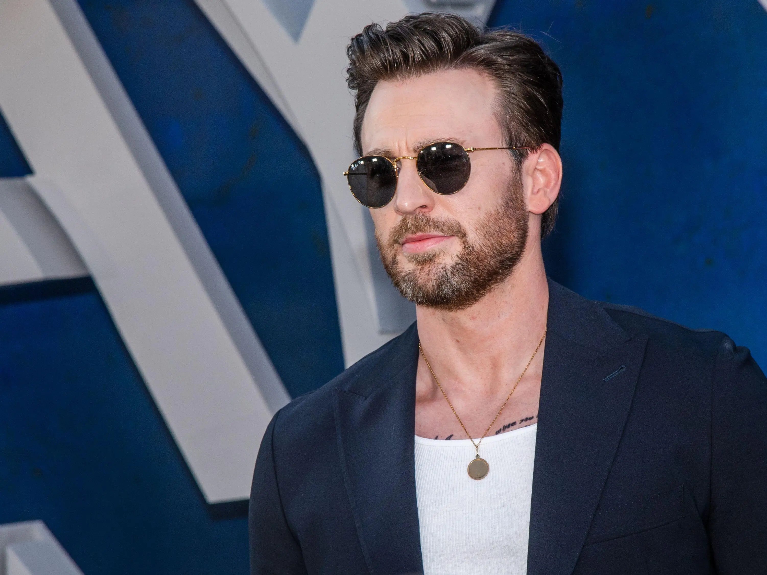 Chris Evans is looking for love.