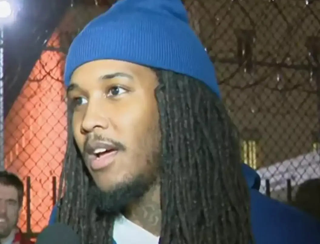 Harris is now suing. (CBS)