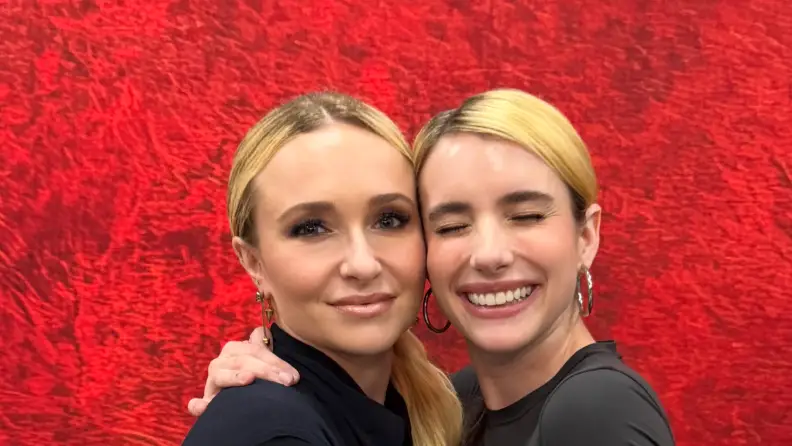  EmmaRoberts/Instagram