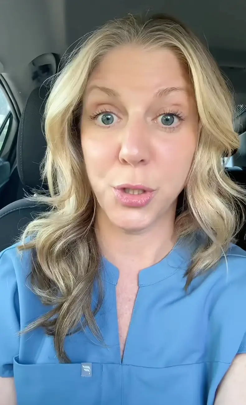 Julie McFadden has a collective following of more than two million on social media (hospicenursejulie/Instagram)