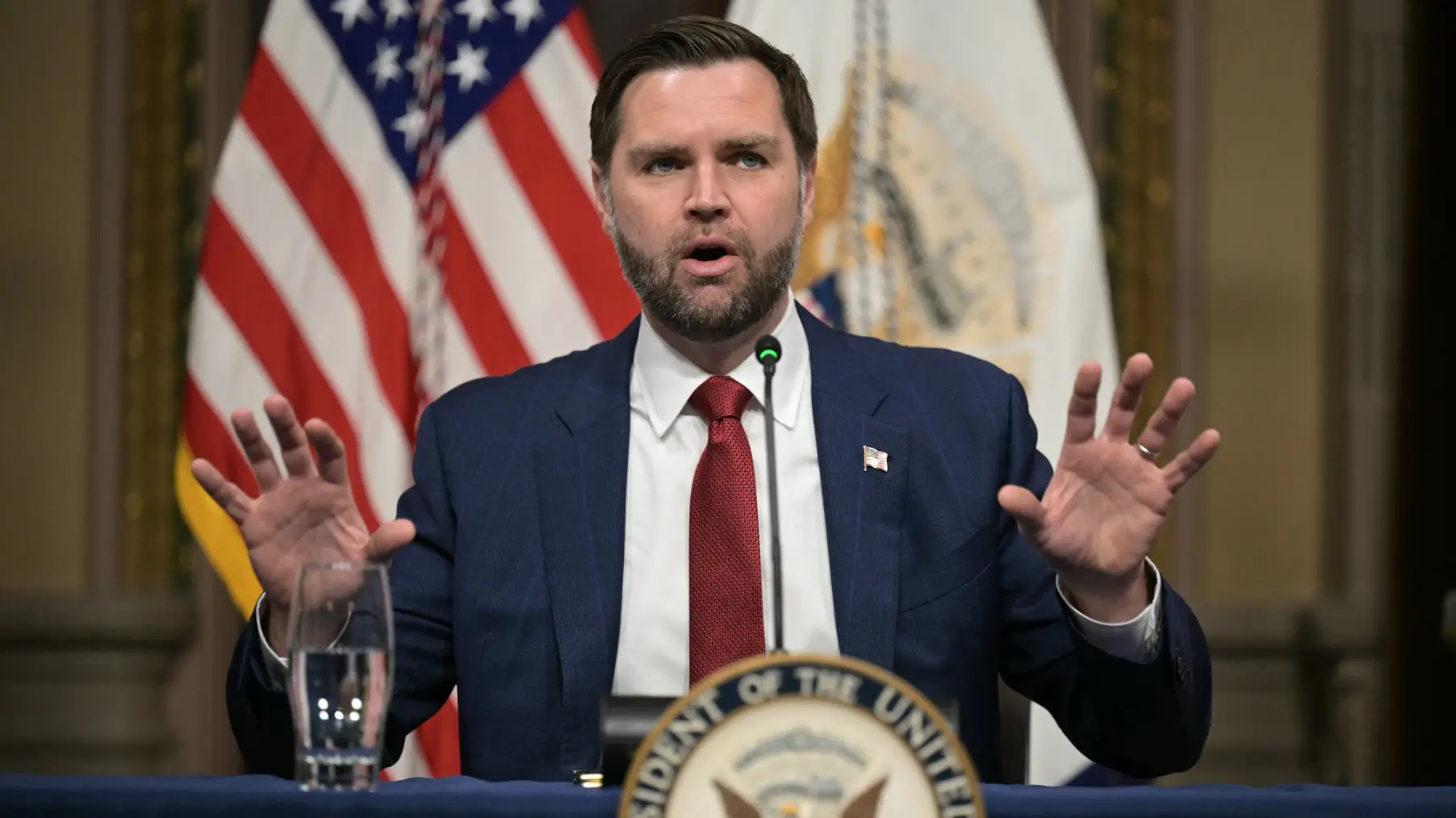 Oliver Contreras / AFP via Getty Images