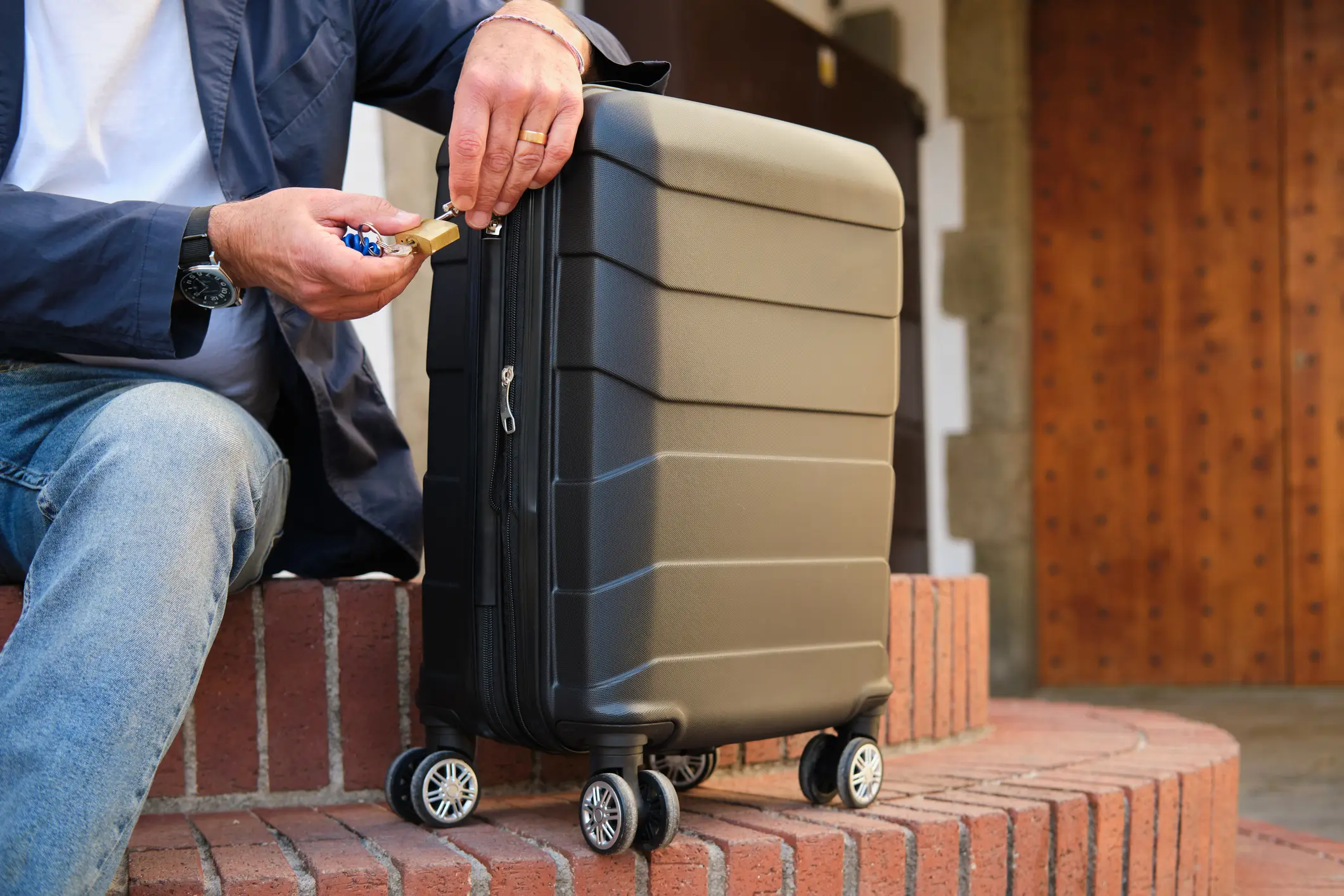 Securing luggage with a lock gives some of us peace of mind (Lemon Photo/Getty Images)